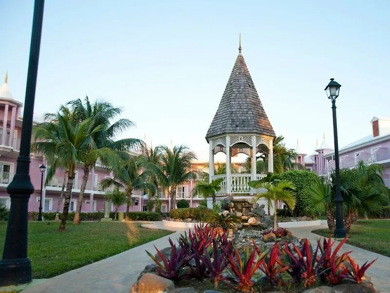 ***** Ośrodek wypoczynkowy Riu Palace Tropical Bay Negril Jamajka